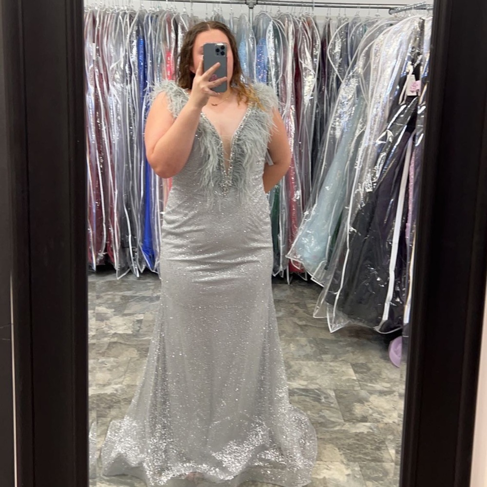 prom dress - silver - 18w
